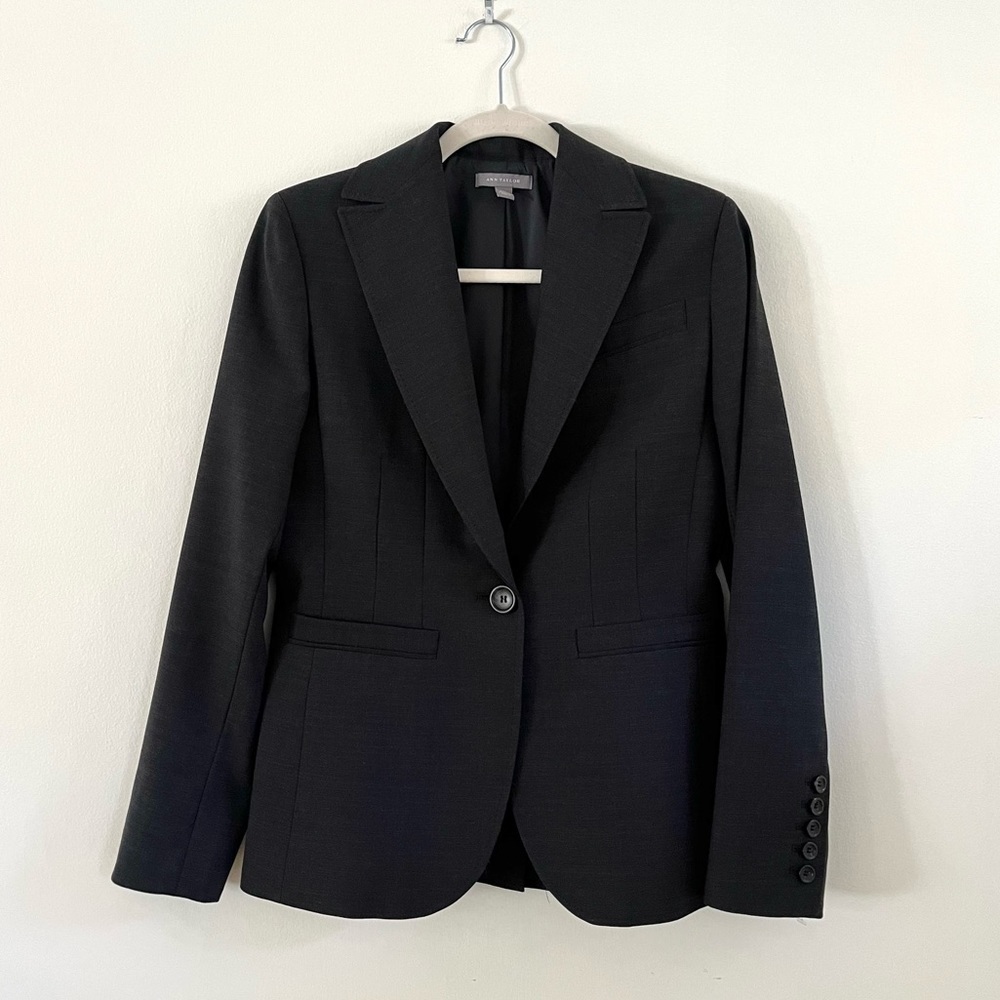 Ann Taylor Black Tailored Single-Button Blazer